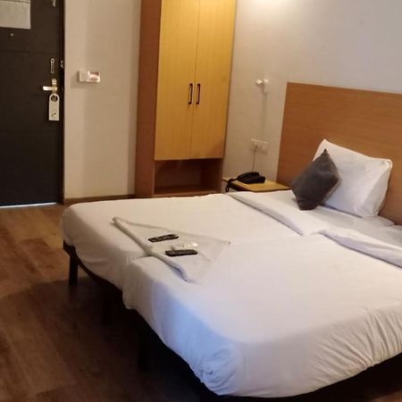 Hotel Amrita Chennai Esterno foto